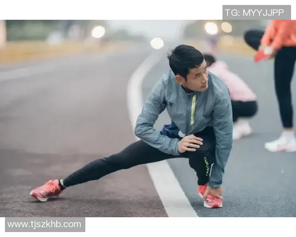 南京篮球队的荣耀之路：从艰辛奋斗到冠军赛的辉煌历程